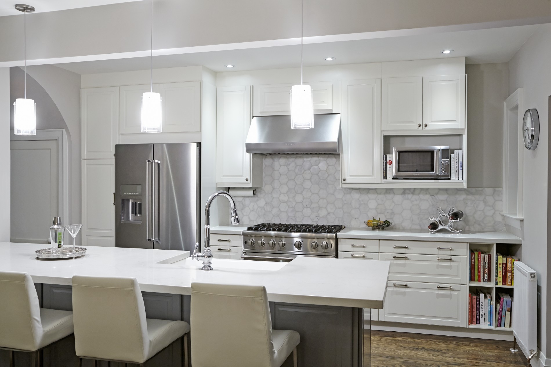 Little Italy Traditional Kitchen - Featured Image